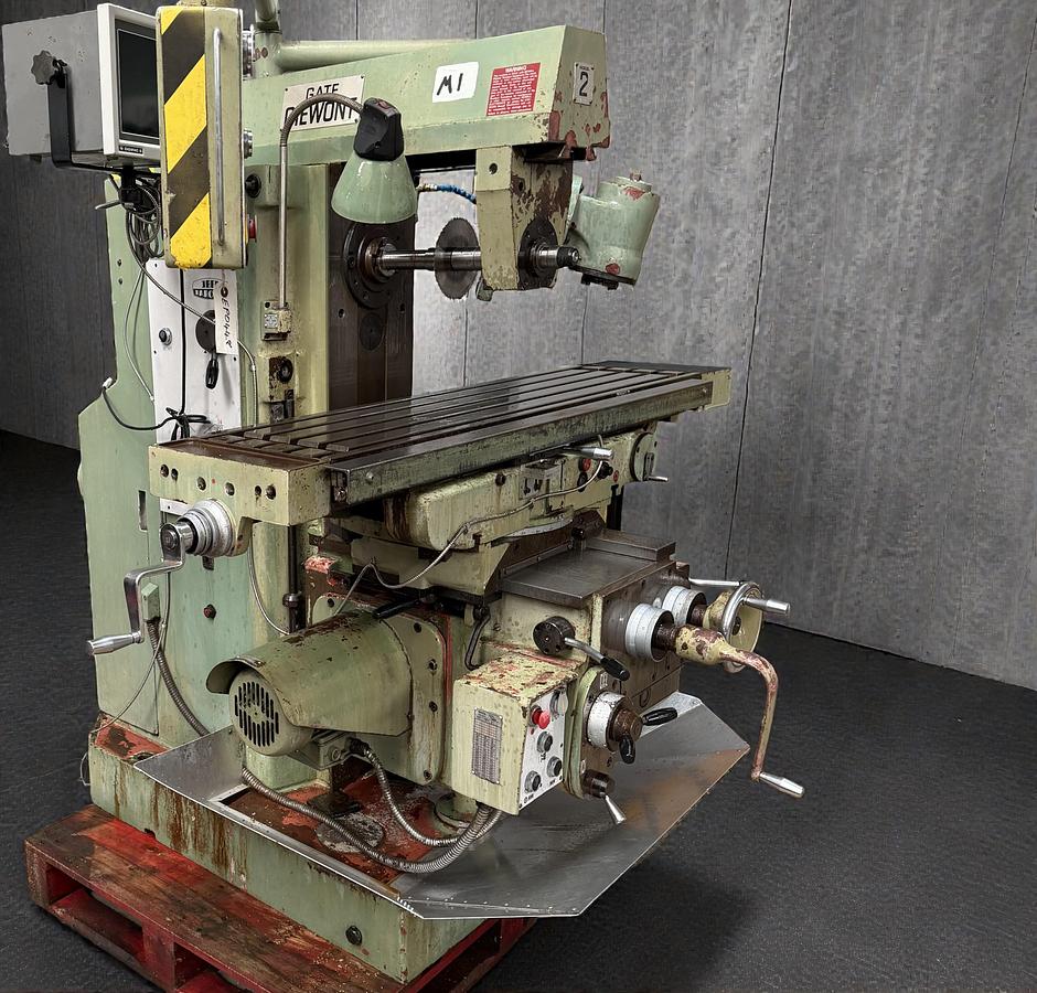 Used 1988 Gate Giewont Model 2 FWD32M Universal Milling Machine