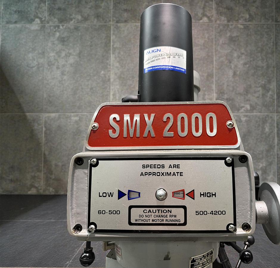 Used 2011 XYZ SMX 2000 CNC Milling Machine