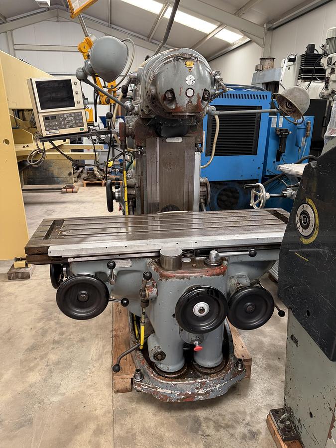 Used Huron KU4 Milling Machine