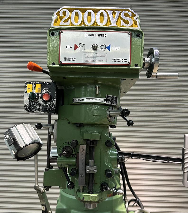 Used Europa Milltech 2000VS Turret Milling Machine