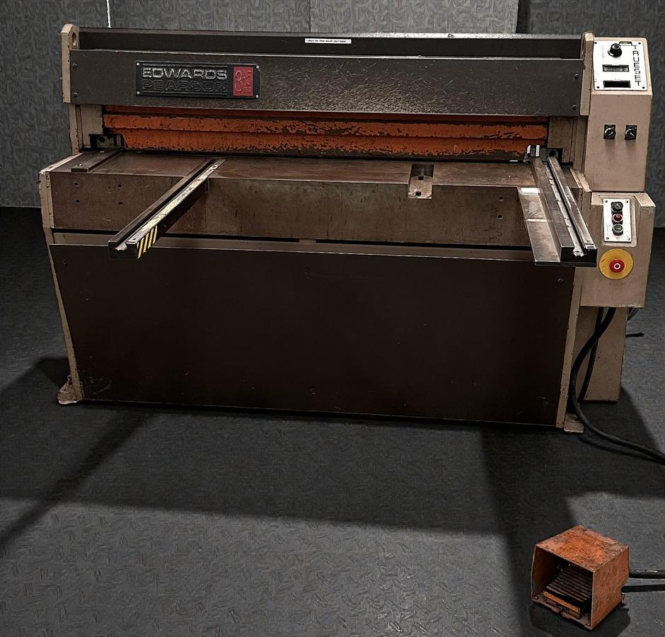 Used Edwards Pearson 3.5x1250 DD Truecut Guillotine
