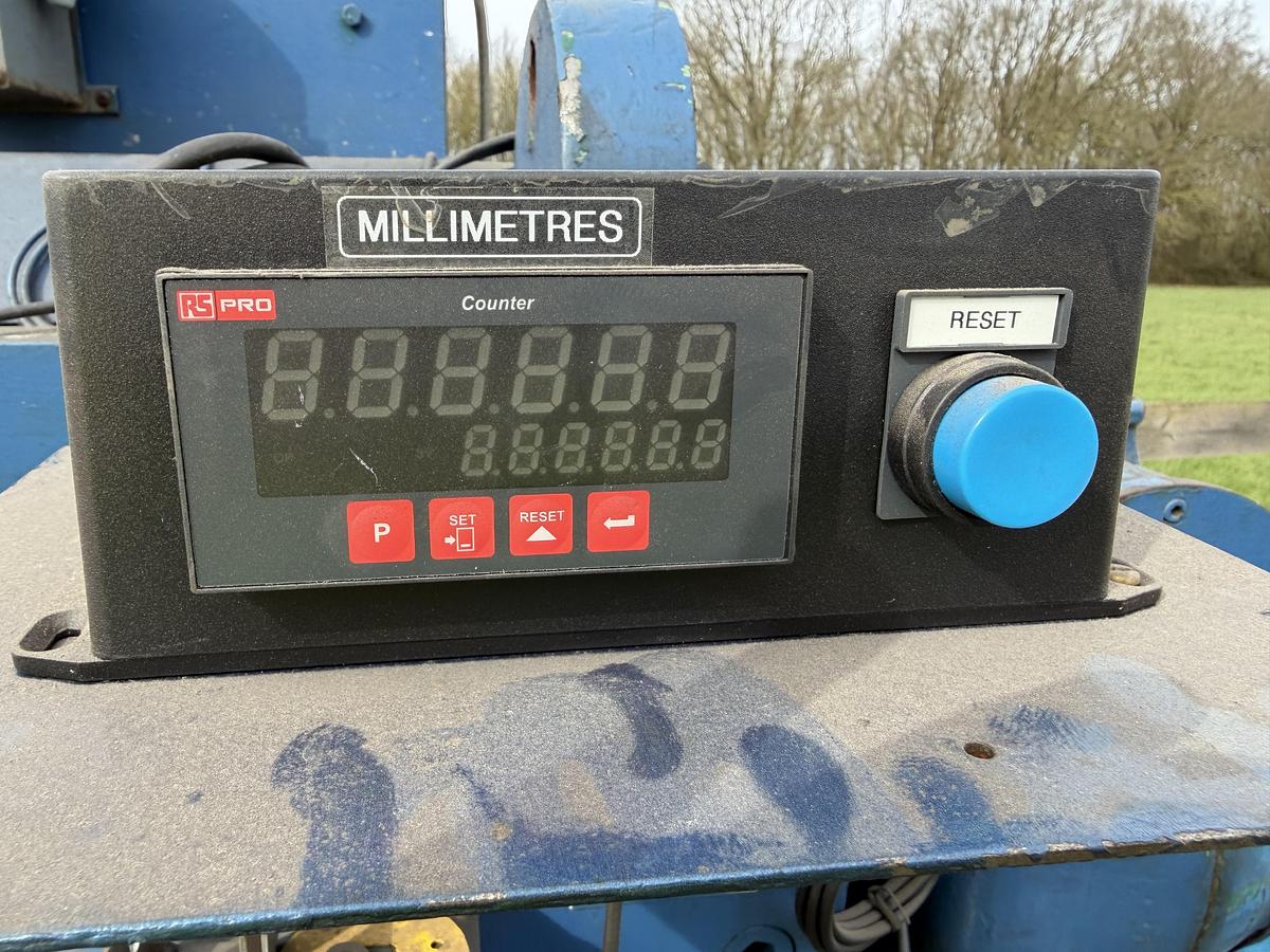 Used Cincinnati 2500mm x 6mm Power Guillotine