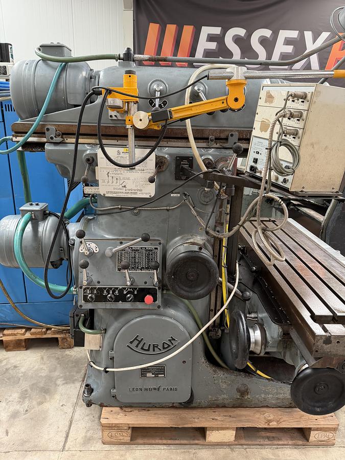 Used Huron KU4 Milling Machine