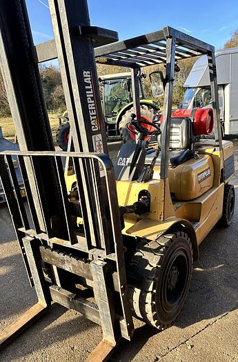 Used 1996 Caterpillar GP35A 3500Kg Gas Forklift Truck