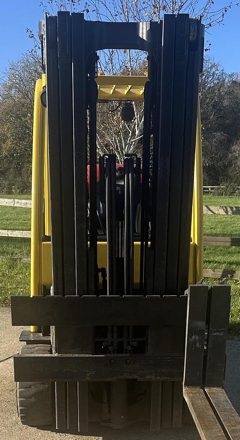 Used 2008 Hyster S4.00FT Gas Container Spec Forklift