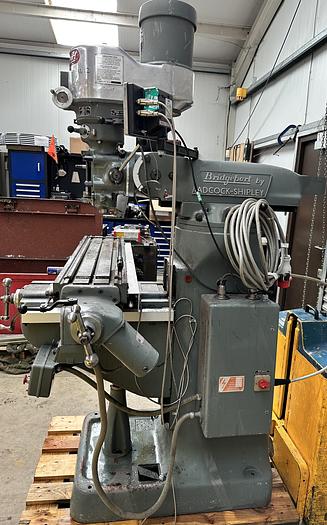 Used Bridgeport SERIES 1 BR2J2 TURRET MILL
