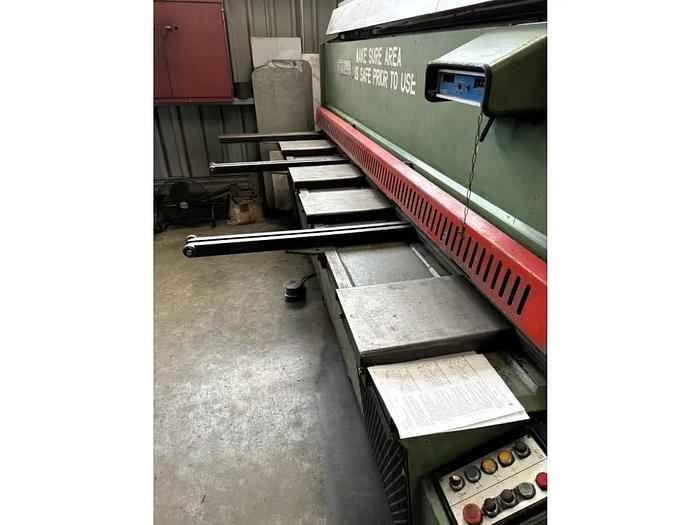 Used Edwards 6.5/3000 Truecut Hydraulic Guillotine