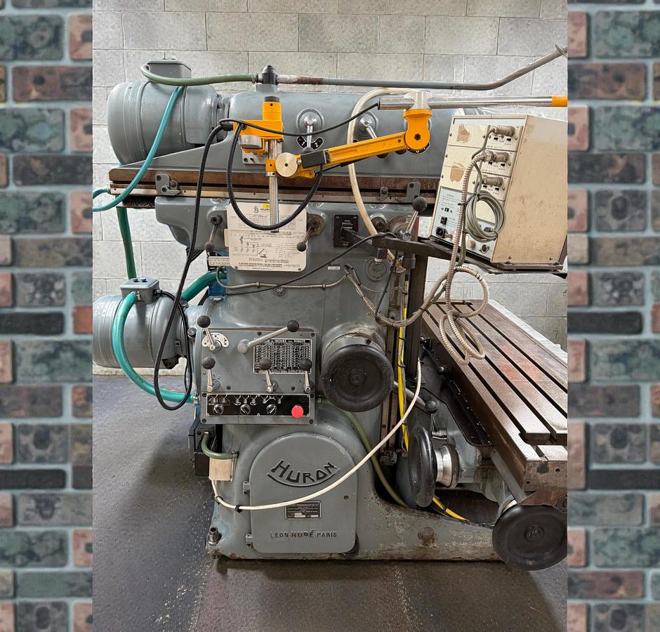 Used Huron KU4 Milling Machine