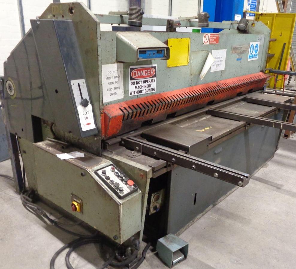 Used Edwards 6.5/2500mm Truecut Hydraulic Guillotine