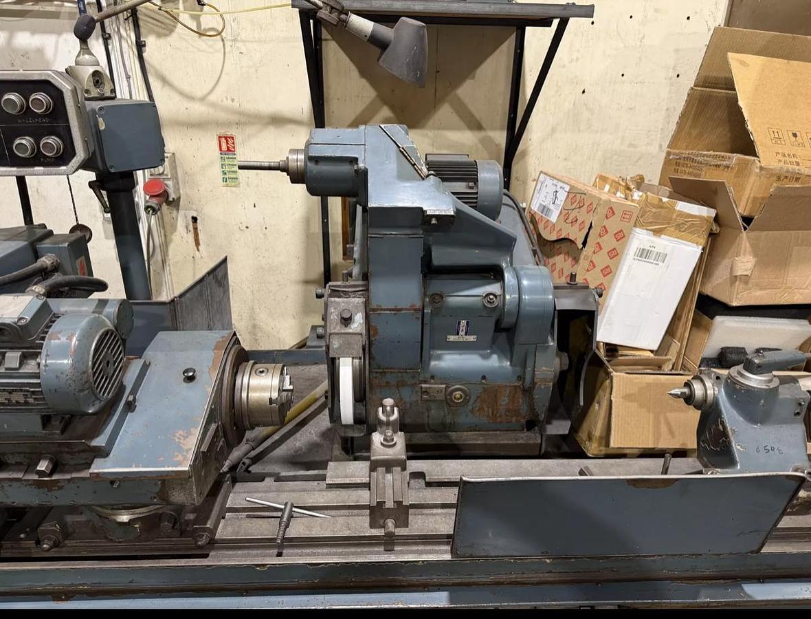Used Jones & Shipman 1054 Cylindrical Grinder