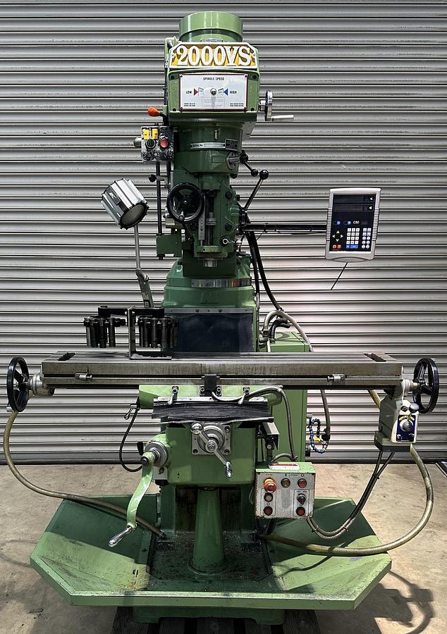 Used Europa Milltech 2000VS Turret Milling Machine