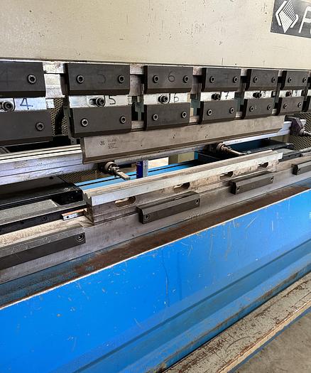 Used GUIFIL PE 25-63 3 AXIS CNC UPSTROKE PRESSBRAKE