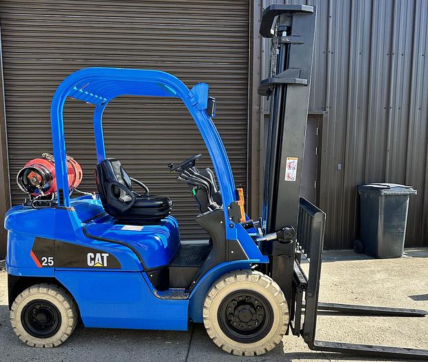 Used 2008 Caterpillar GP25N Gas Forklift Truck