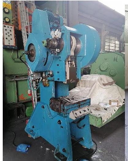 Usato PRESSA A FRIZIONE COTELLI DA 40 TON - MOD.P40FR LI