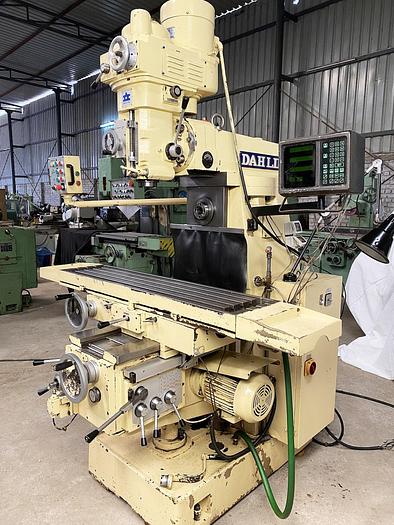 Used DahLih Vertical Horizontal Milling Machine