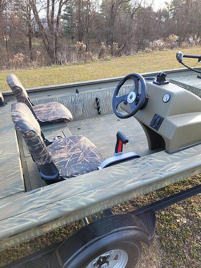 Used 2019 Bass Tracker Grizzly 1754MVX