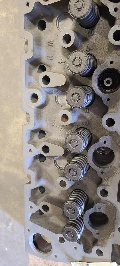 Used INTERNATIONAL DT 466E