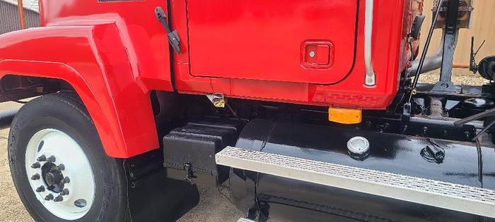 Used 2002 Mack CH 613