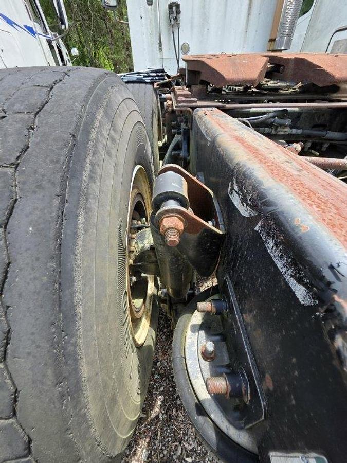 Used 2007 Freightliner COLUMBIA