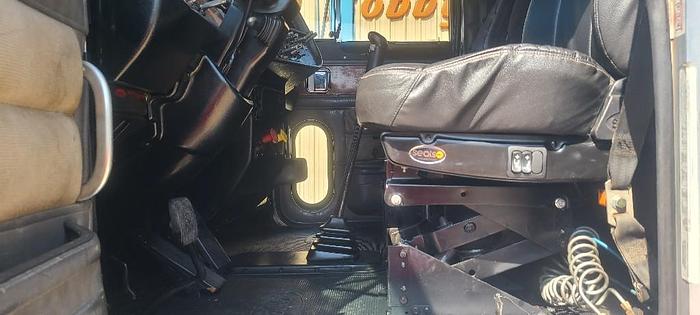 Used 2001 Peterbilt 379