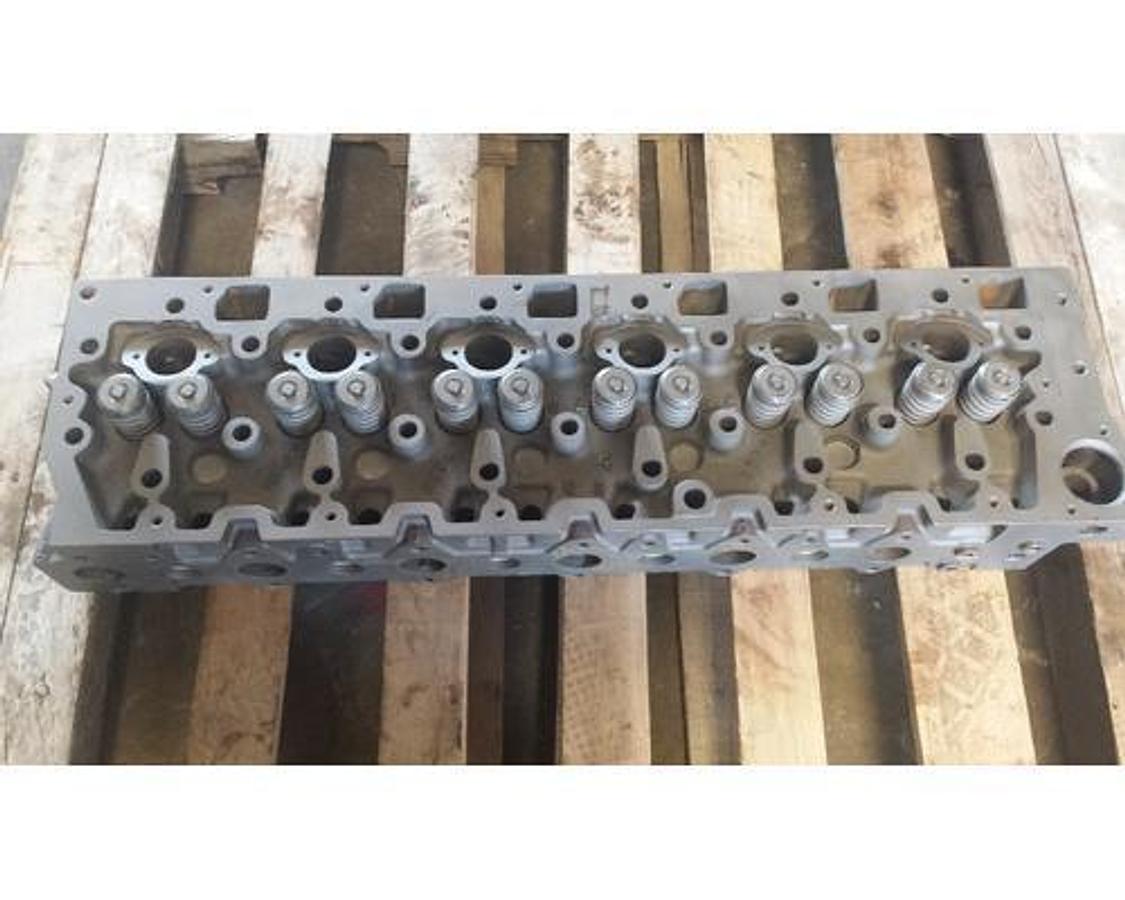 Used INTERNATIONAL DT 466E