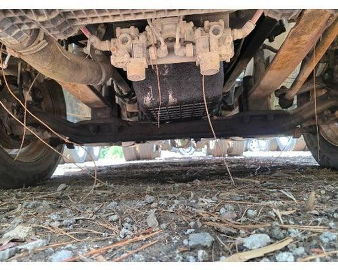 Used 2007 Freightliner COLUMBIA