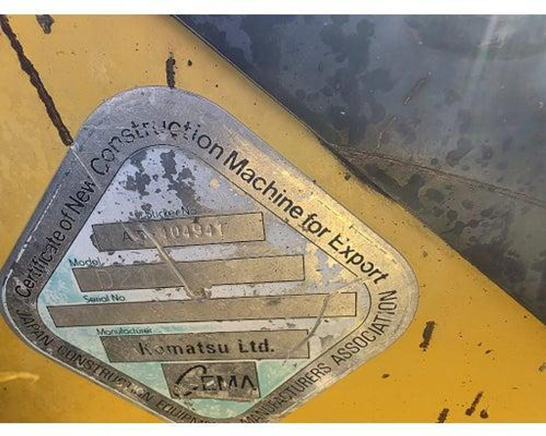 Used 2006 KOMATSU D21P-8A