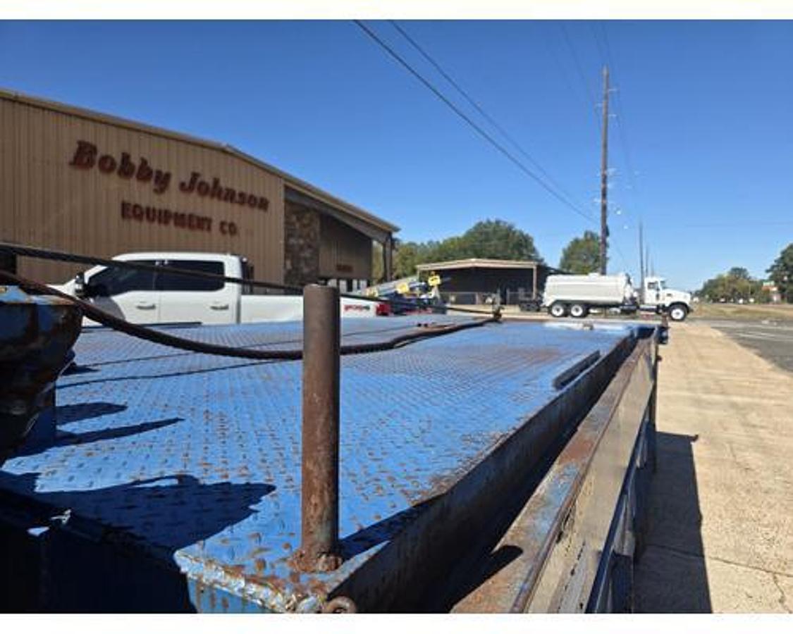 Used 1995 Mack RD688S