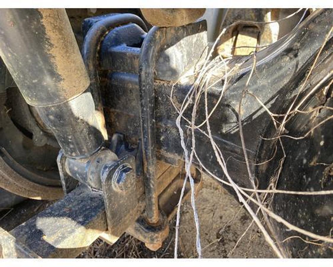 Used 2013 Freightliner CORONADO 122 SD