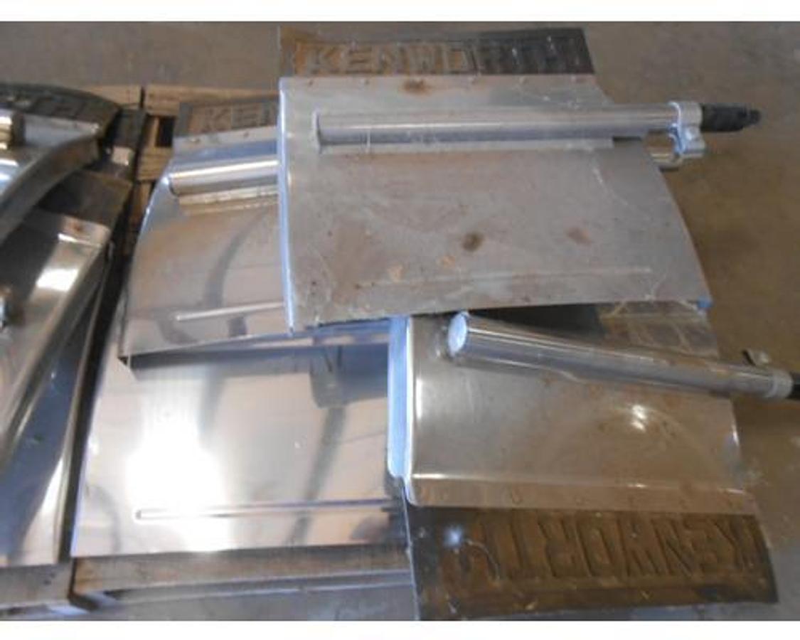 Used QUARTER FENDER FENDER