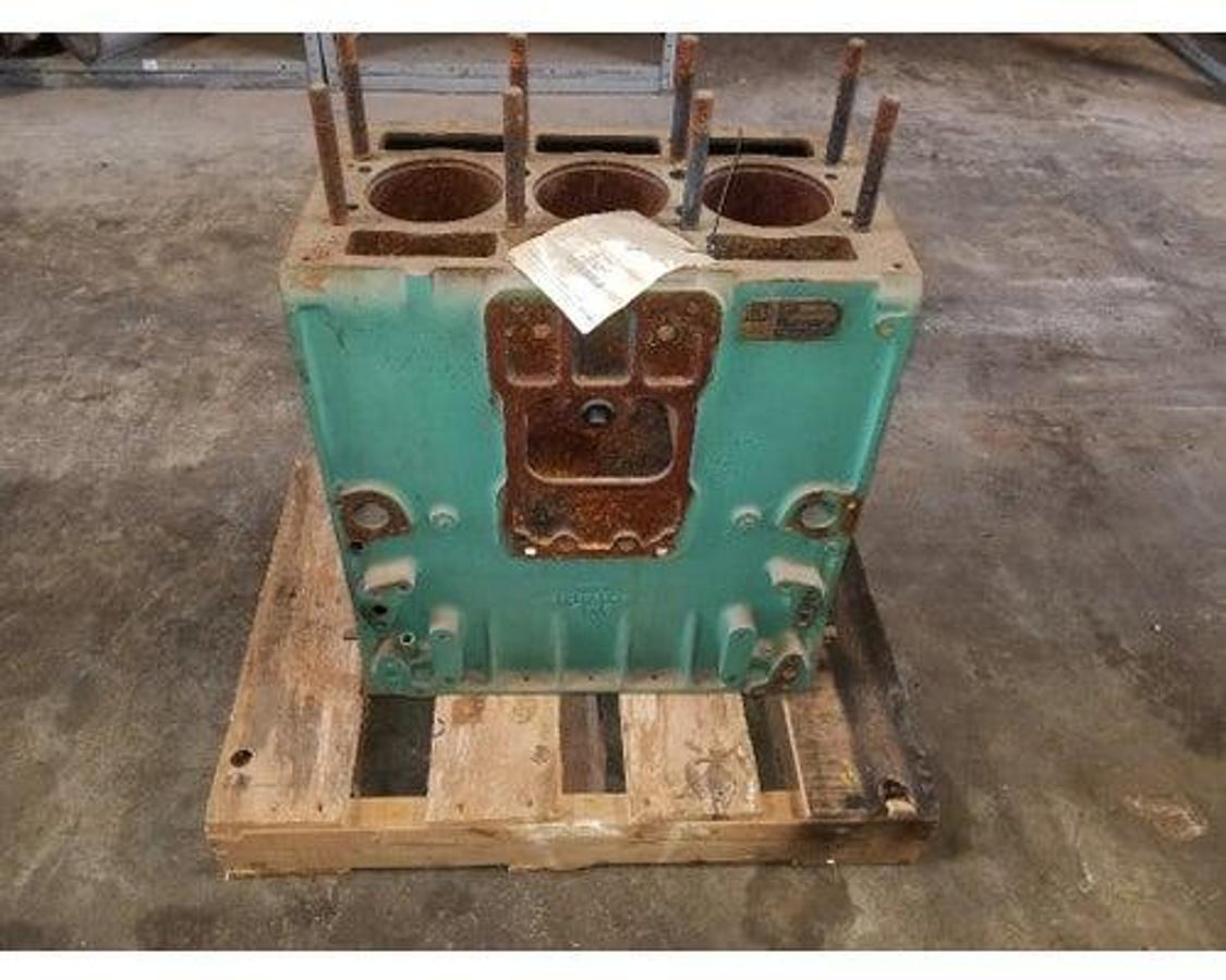 Used Detroit 371