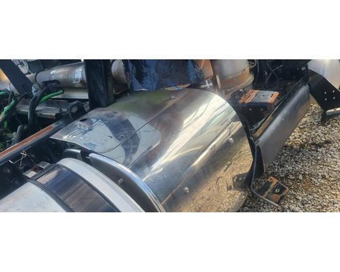 Used 2013 Mack MACK MP8