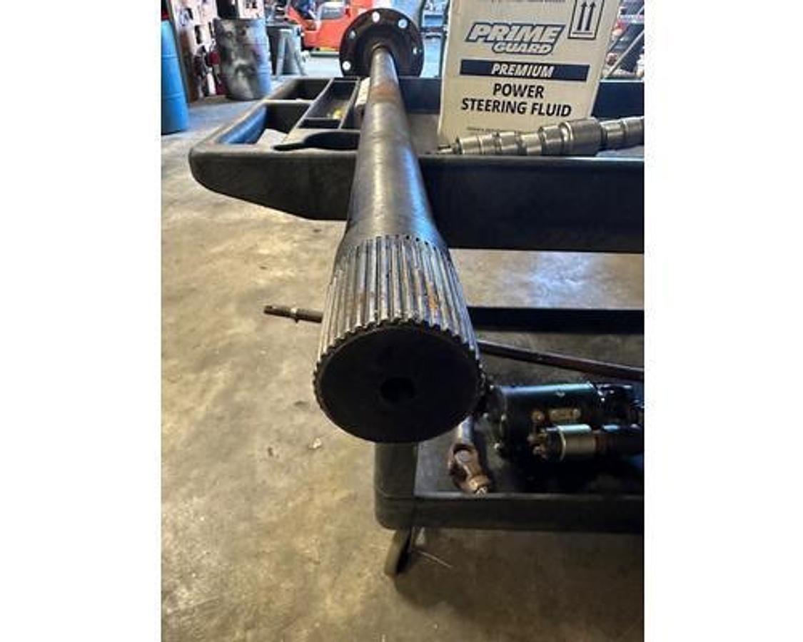 Used GOOD USED MACK CRD150/151 AXLE SHAFT  BSH-5447
68KH414   # 21404108
Drive Axle 36-1/16 inch Body Length 43 Splines 2.190 inch Spline Outer Diameter T8-43/64 Hole