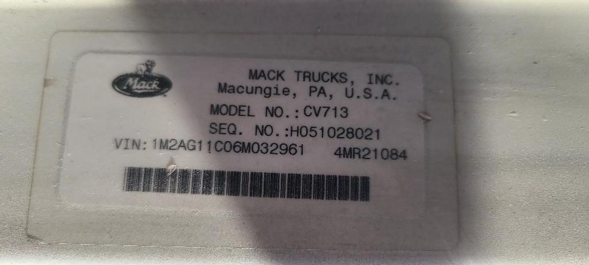 Used 2006 Mack CV713