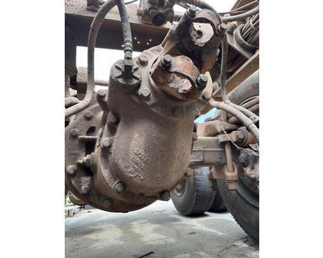 Used 2007 Eaton 335