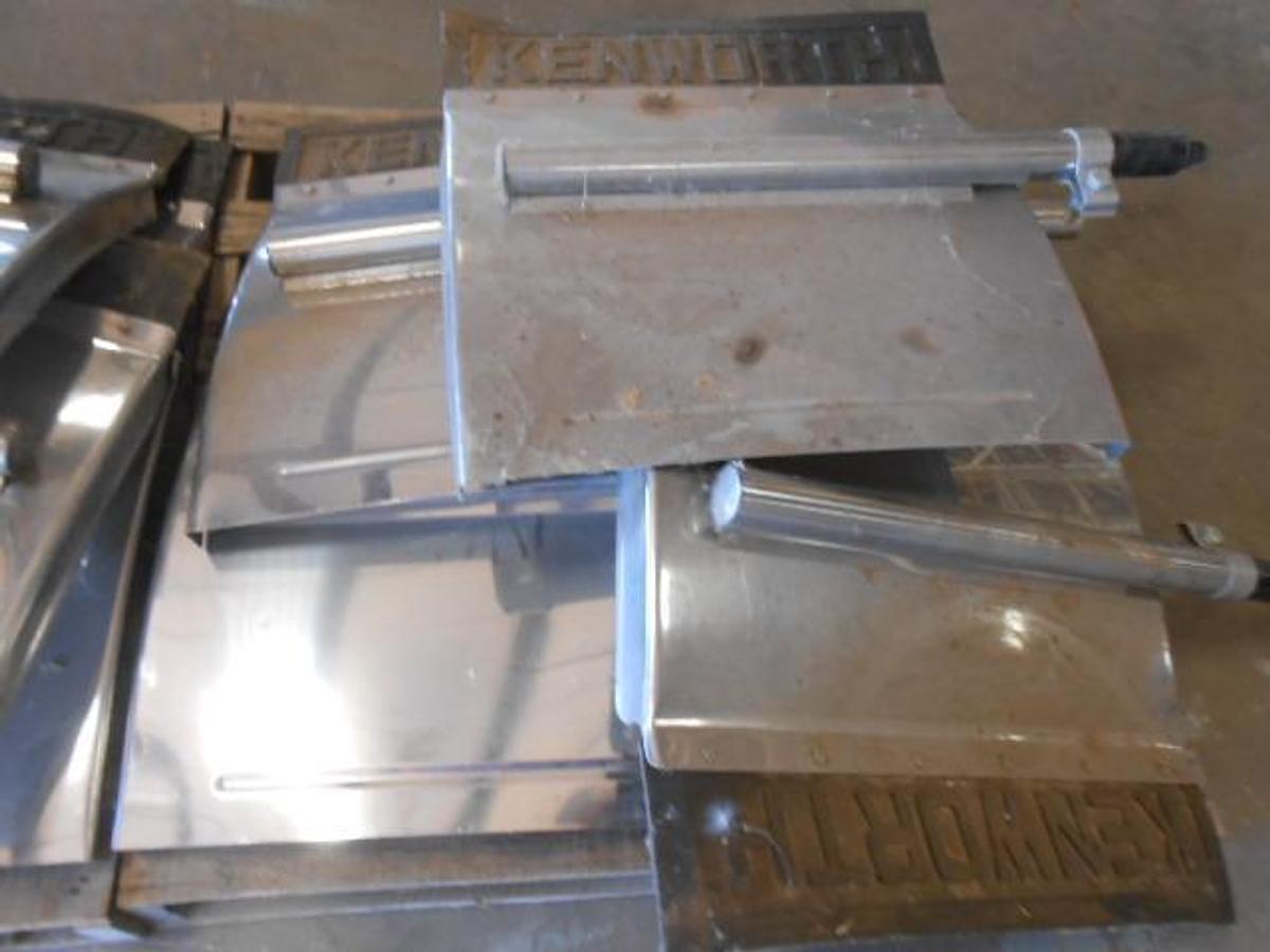 Used QUARTER FENDER FENDER