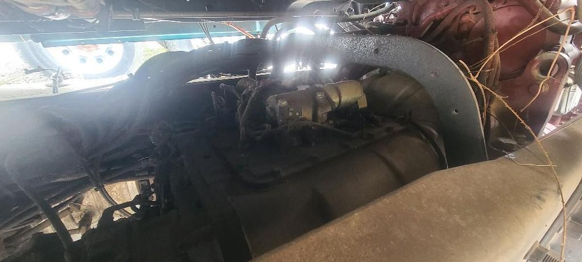 Used 2012 Fuller RTO910