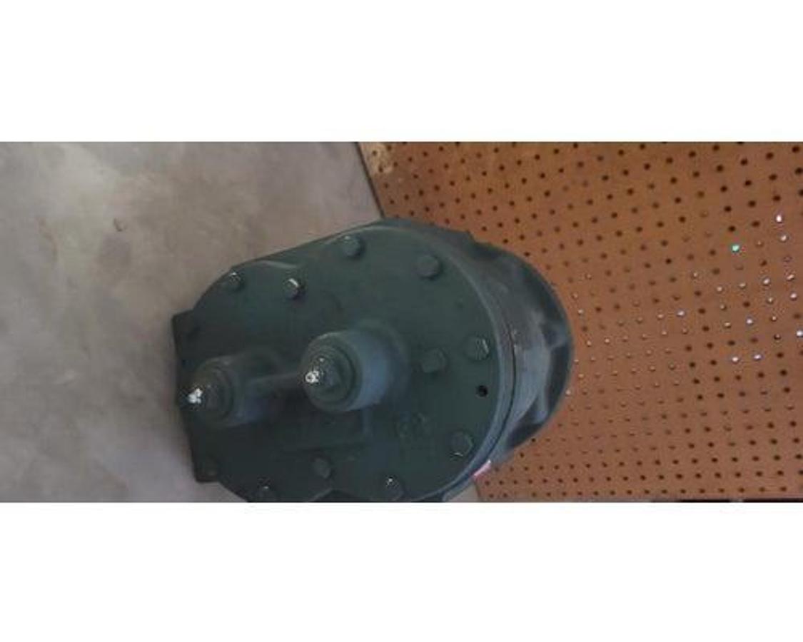 NEW SURPLUS BOWIE 3300 SERIES PUMP 3"