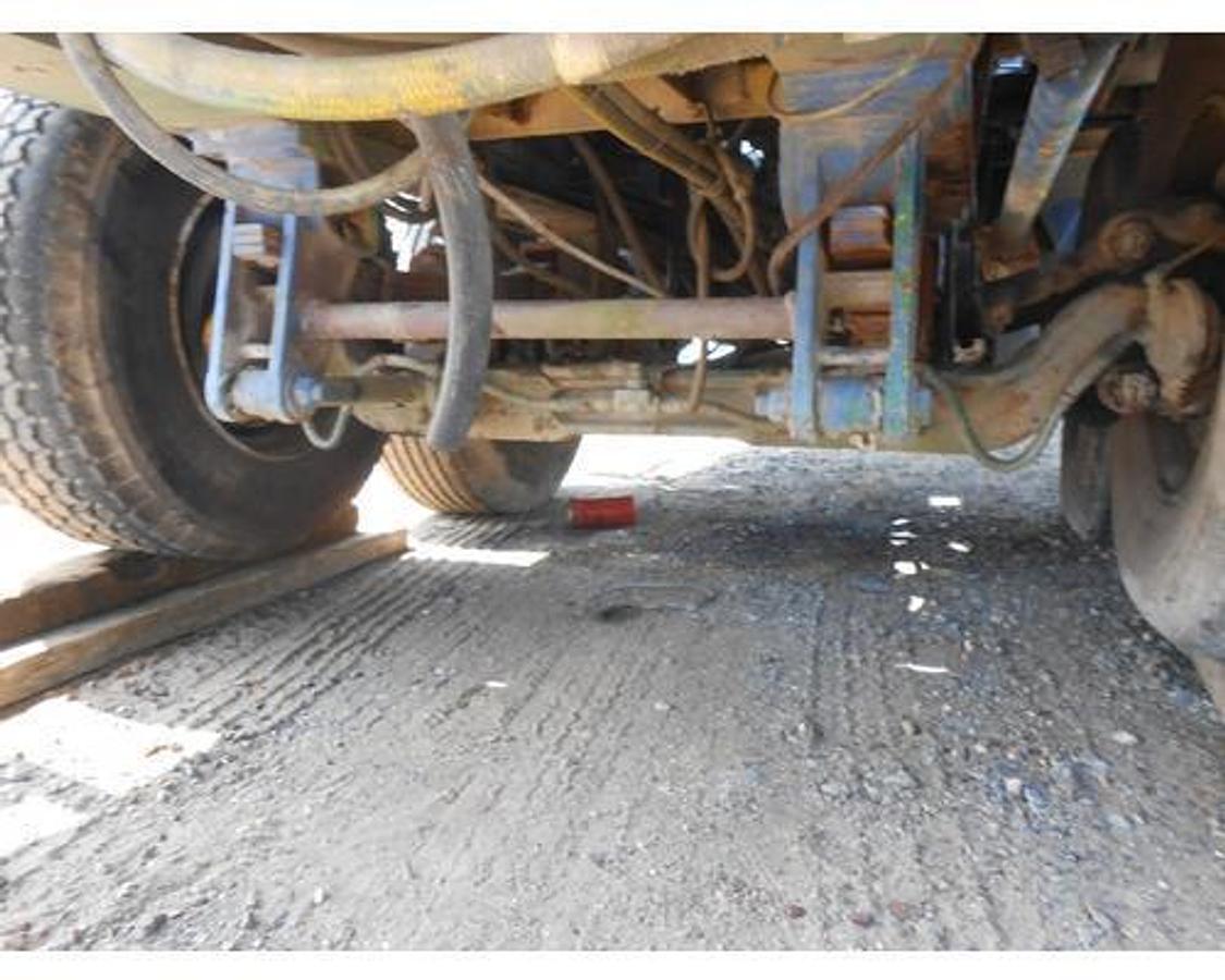 Used CRANE CARRIER RIG