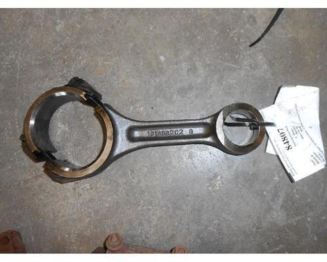 Used INTERNATIONAL DT466