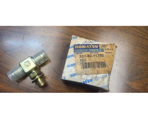 New surplus NEW SURPLUS GENUINE KOMATSU TEE CONNECTOR # 20Y-62-11780