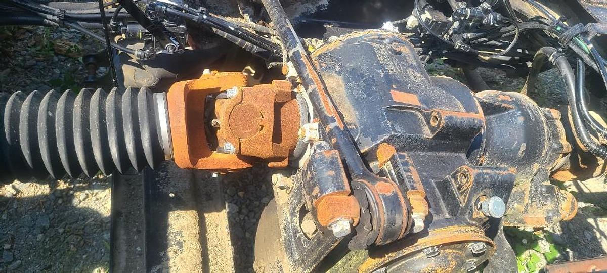 Used 2016 Mack CHU613