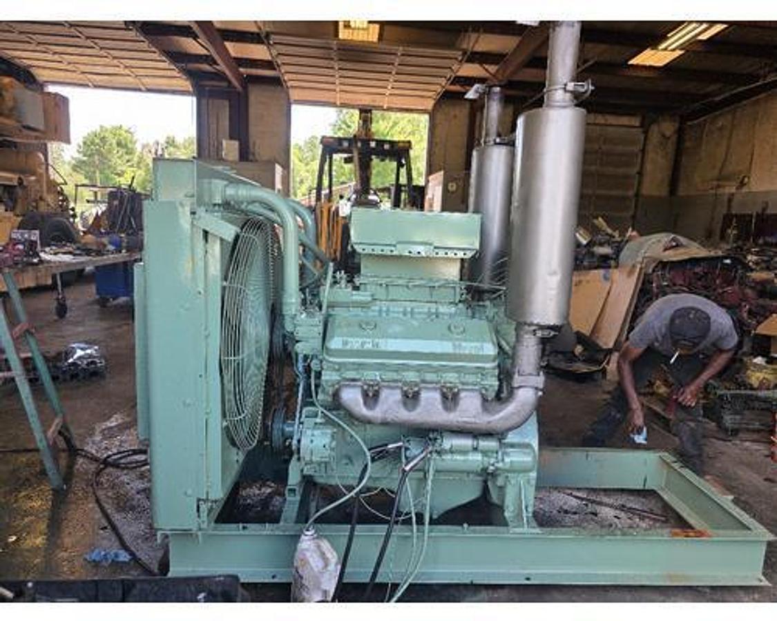 Used Detroit 8V71N