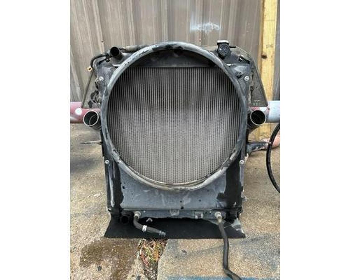 Used 2015 Isuzu NPR HD ISUZU