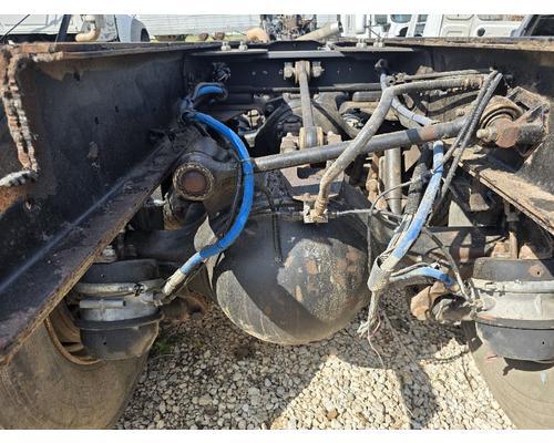 Used 2005 Mack CV713