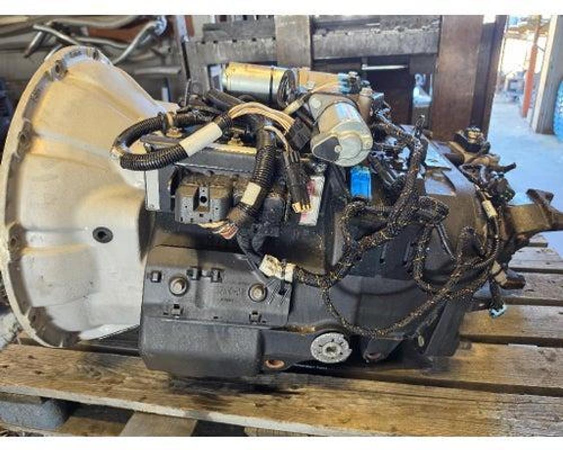 Used 2012 Mack CHU613 RTO910