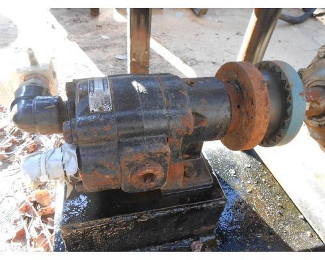 Used MUNCIE HYDRAULIC MOTOR PL-19-1RPBB SN# N039-8053