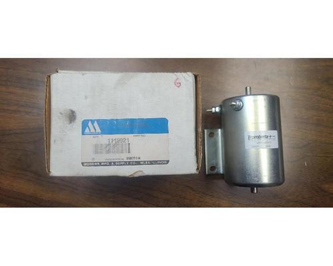 New surplus NEW SURPLUS Solenoid, 12 VDC Shutdown # Q515-A60V12 TROMBETTA