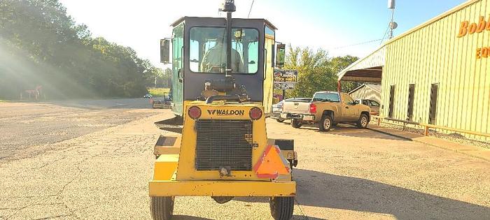 Used 2007 WALDON SWEEPMASTER 250