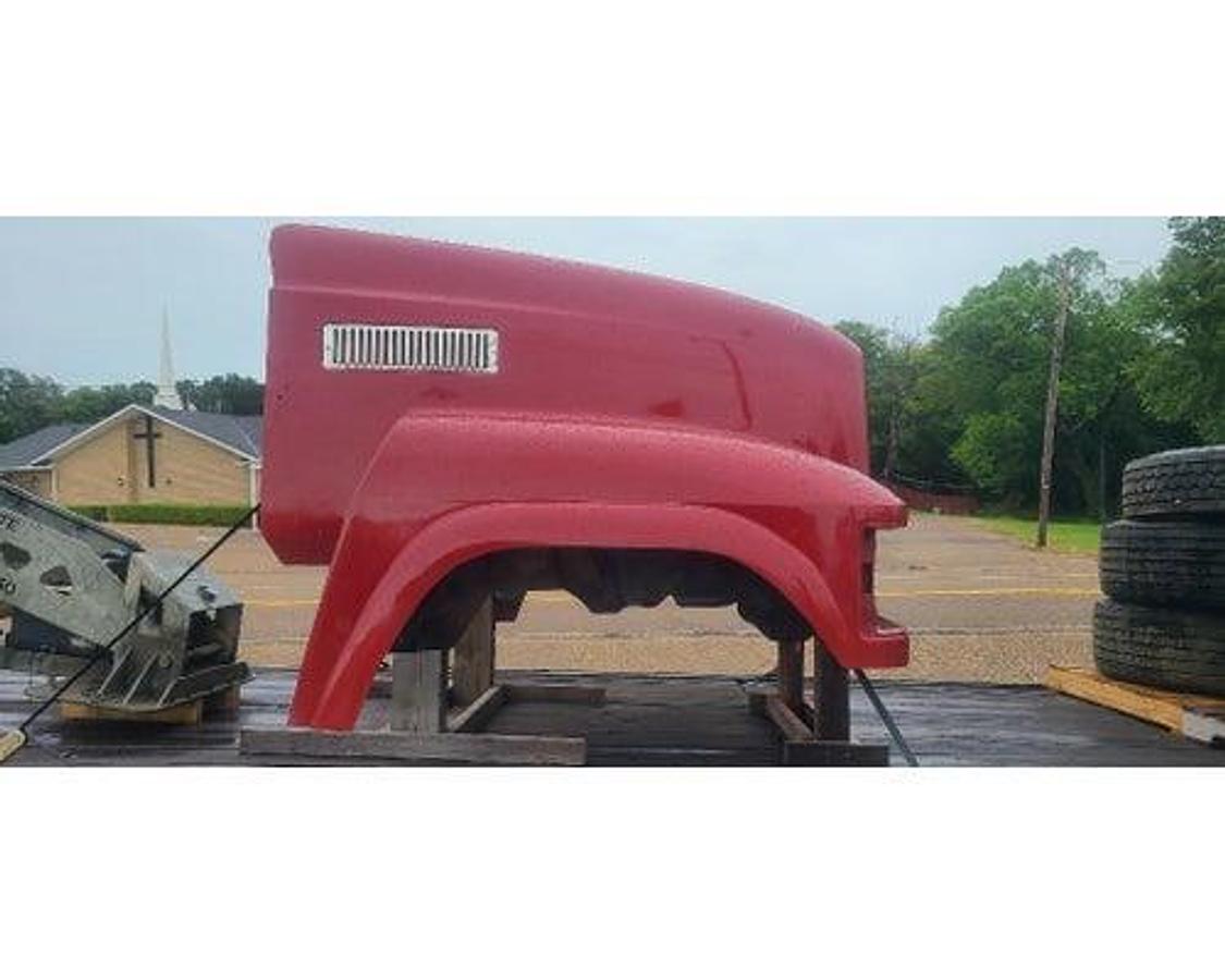 Used Mack CHN613